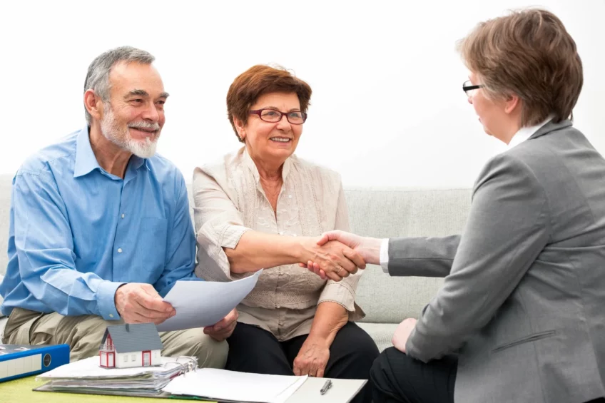 How Can A Real Estate Agent Save For Retirement?