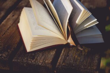 The Greatest Six Books For Realtors